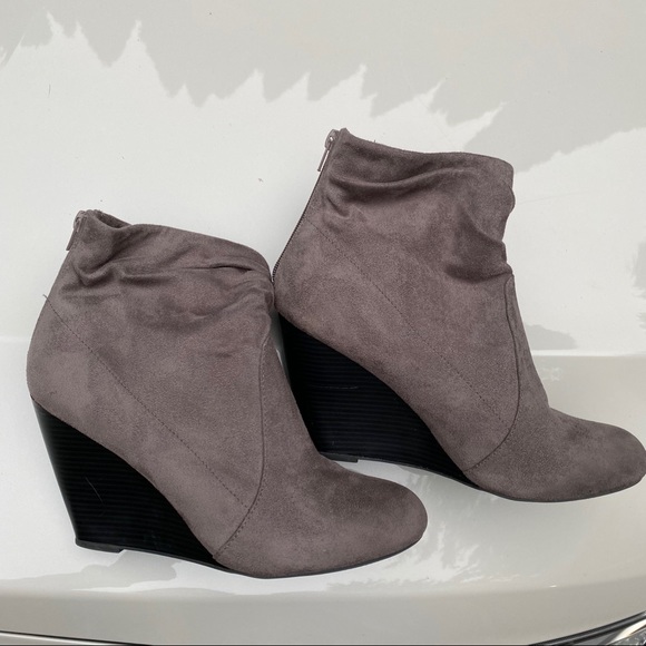 Zigi Soho Shoes - Zigi Soho Kiara wedge slouch bootie women’s sz 11